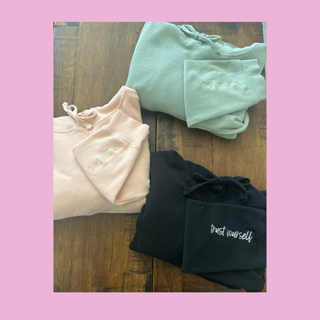 'Trust Yourself' Cropped Hoodie